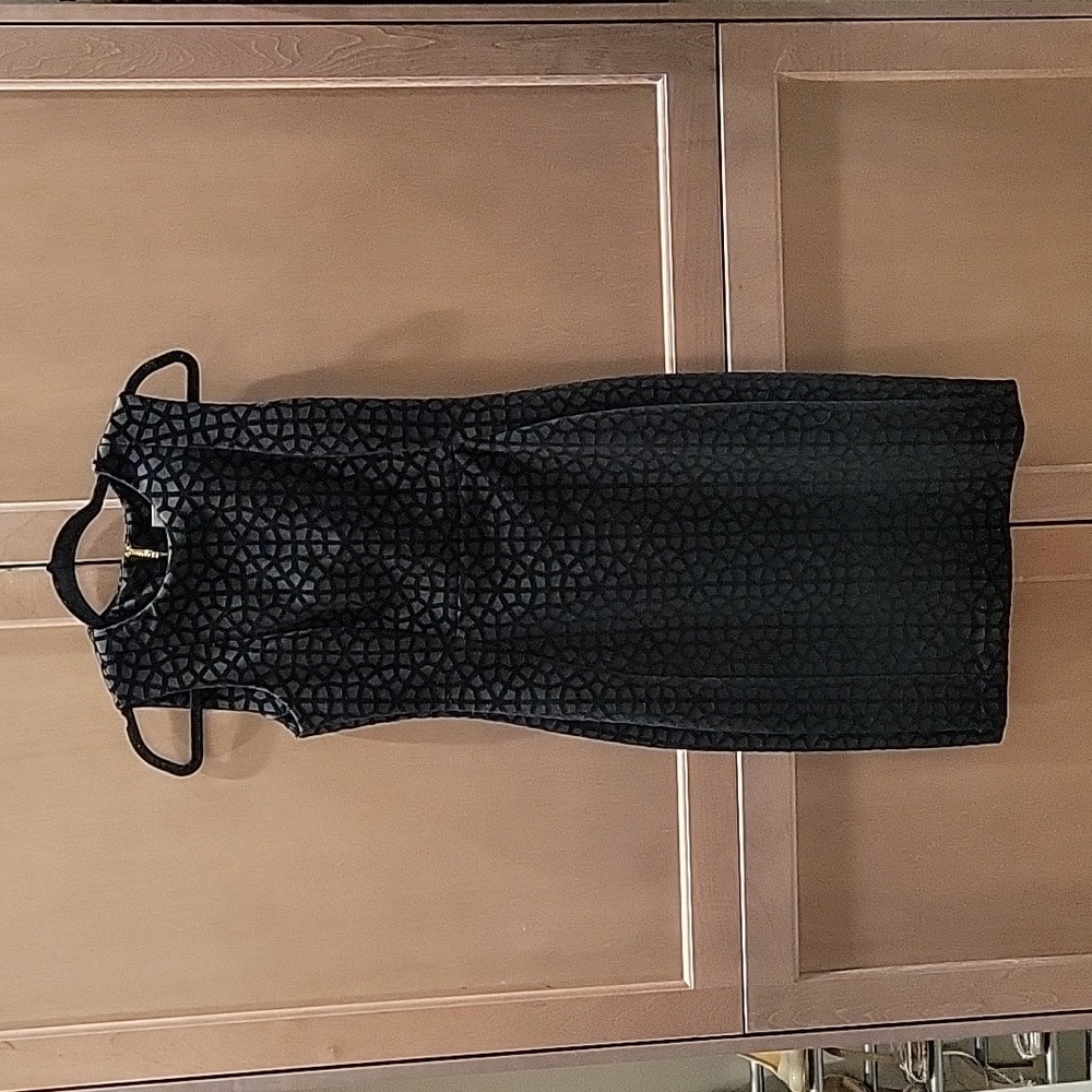 Calvin Klein Black Patterned Sheath Dress